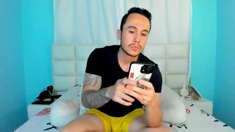 Snapshot of juan__jimenez chatting on November 4, 2025, 10:42 pm Juan online show from November 4, 2025, 10:42 pm