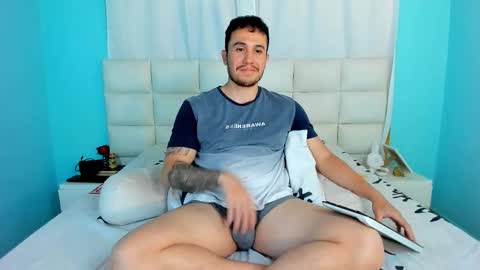 Snapshot of juan__jimenez chatting on November 5, 2025, 11:49 pm Juan online show from November 5, 2025, 11:49 pm