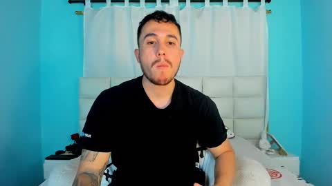 Snapshot of juan__jimenez chatting on November 24, 2025, 11:26 pm Juan online show from November 24, 2025, 11:26 pm