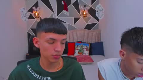 JuanSteven online show from December 17, 2025, 5:02 am