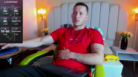 Snapshot of juan_prior chatting on October 14, 2025, 1:01 pm JUAN online show from October 14, 2025, 1:01 pm