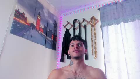 Snapshot of juanbladde chatting on January 25, 2025, 2:25 pm Juan Esteban online show from January 25, 2025, 2:25 pm