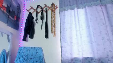 Snapshot of juanbladde chatting on February 7, 2025, 7:38 pm Juan Esteban online show from February 7, 2025, 7:38 pm