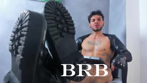 Snapshot of juanbladde chatting on February 25, 2026, 4:44 am Juan Esteban online show from February 25, 2026, 4:44 am