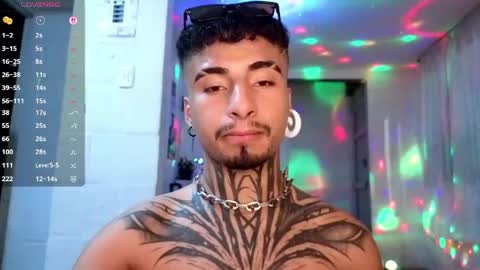 juancamilo66_ online show from May 21, 2026, 2:18 am