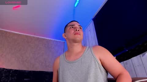Snapshot of juandiamonds chatting on March 6, 2025, 2:08 pm Juan David online show from March 6, 2025, 2:08 pm