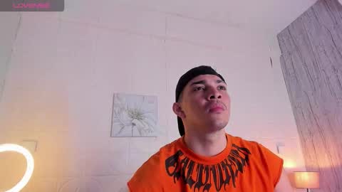 Juan David online show from November 18, 2025, 1:15 pm