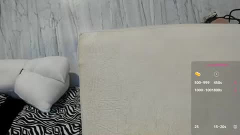 Snapshot of juandiamonds chatting on July 4, 2026, 12:11 pm Juan David online show from July 4, 2026, 12:11 pm