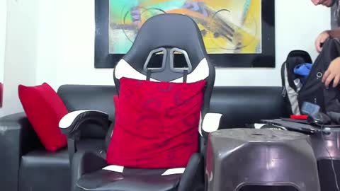 Juan Diego Uribe online show from January 29, 2025, 2:32 pm