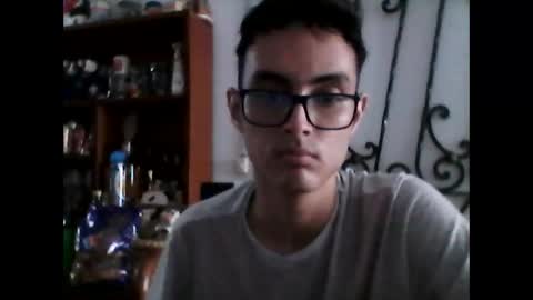 Juanesan CaballeroSolitario online show from February 19, 2025, 3:05 pm