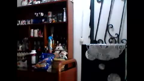 Juanesan CaballeroSolitario online show from February 25, 2025, 3:38 pm