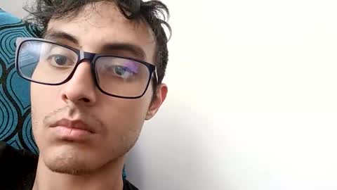 Juanesan CaballeroSolitario online show from September 24, 2025, 6:55 pm