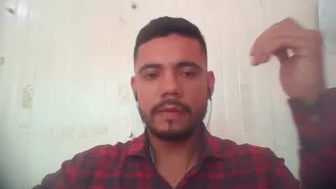 juanfe_style online show from April 22, 2026, 8:43 pm