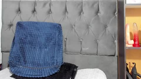Snapshot of juanita_69_ chatting on February 13, 2025, 11:17 am juanita online show from February 13, 2025, 11:17 am