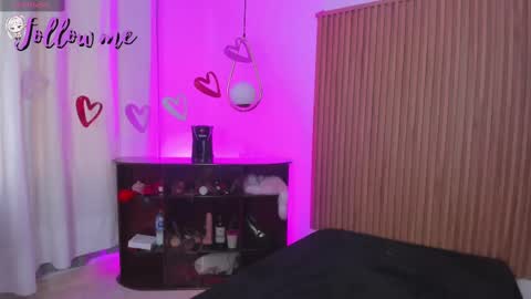 Snapshot of juanitadoll chatting on February 18, 2025, 12:28 pm Juanita online show from February 18, 2025, 12:28 pm