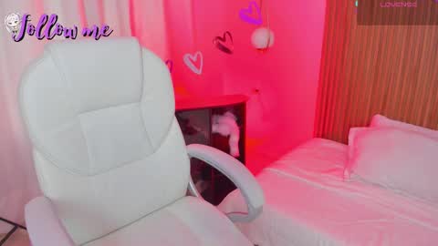 Snapshot of juanitadoll chatting on March 4, 2025, 3:37 pm Juanita online show from March 4, 2025, 3:37 pm