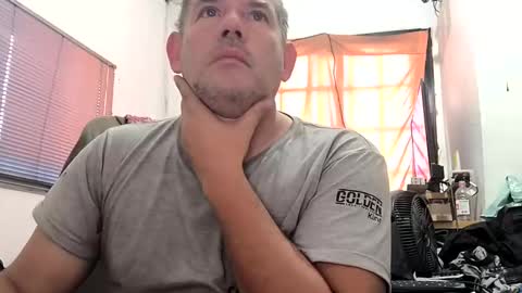 Juan Manuel online show from November 9, 2025, 9:29 am