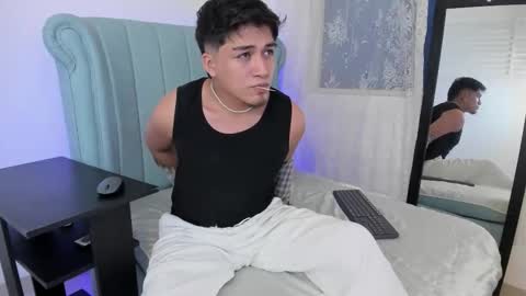 JUAN  online show from November 21, 2025, 5:06 am