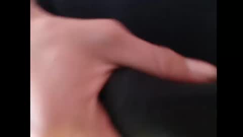 Snapshot of juanmres chatting on November 8, 2025, 12:00 am juanmres online show from November 8, 2025, 12:00 am