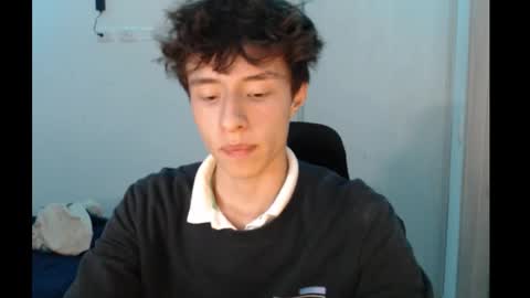 Snapshot of juanmres chatting on November 18, 2025, 5:12 am juanmres online show from November 18, 2025, 5:12 am