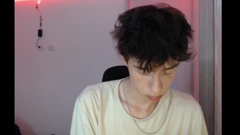 Snapshot of juanmres chatting on November 19, 2025, 5:18 am juanmres online show from November 19, 2025, 5:18 am