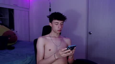 Snapshot of juanmres chatting on March 30, 2026, 9:05 pm juanmres online show from March 30, 2026, 9:05 pm