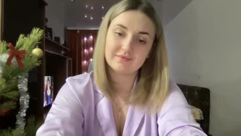 Snapshot of judevalenti chatting on December 22, 2024, 3:55 pm JudeValenti online show from December 22, 2024, 3:55 pm