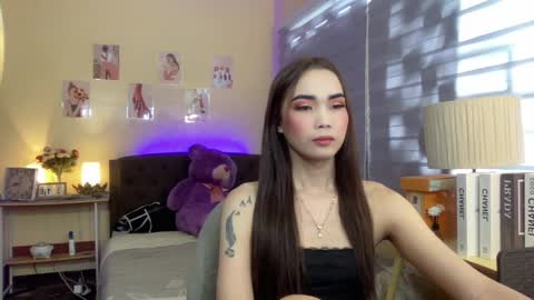 EloiseMoree online show from December 18, 2024, 2:21 am