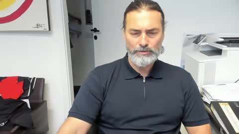 Snapshot of juergenkru chatting on January 19, 2025, 12:50 pm Giovanni50pro online show from January 19, 2025, 12:50 pm