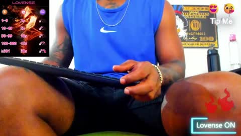 Snapshot of juice_25cm chatting on April 4, 2026, 6:05 pm JUICE. online show from April 4, 2026, 6:05 pm