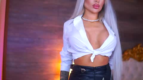 Jessye online show from April 8, 2026, 7:58 pm