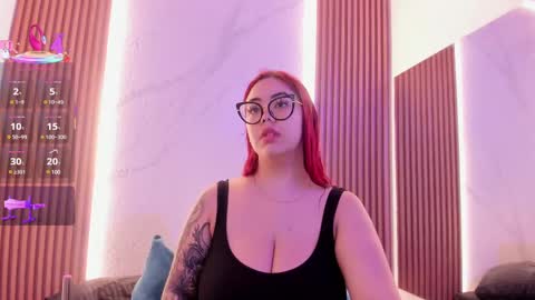 Juicy online show from February 19, 2025, 11:17 am