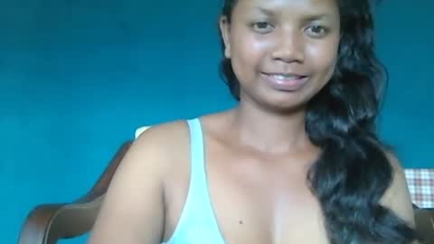 Snapshot of juicy_pretty chatting on January 13, 2025, 11:30 am stellah online show from January 13, 2025, 11:30 am