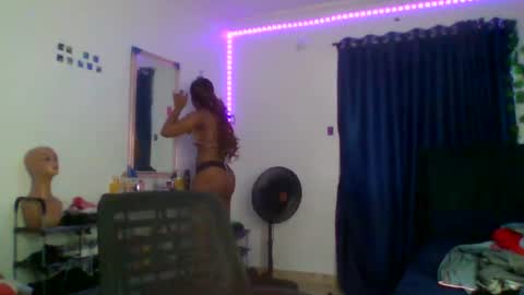 Emily online show from October 4, 2025, 8:12 am