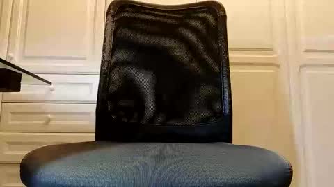 Paul online show from October 3, 2025, 7:33 pm