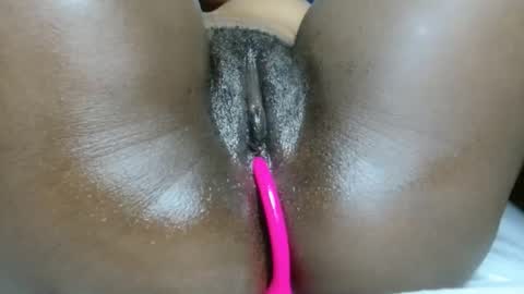 pretty online show from April 7, 2026, 5:08 am