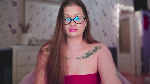 Snapshot of juicyhelenx chatting on October 30, 2025, 7:36 pm Elena online show from October 30, 2025, 7:36 pm