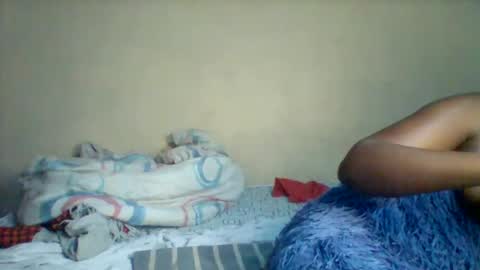 juicyicequeen online show from November 12, 2025, 1:44 pm