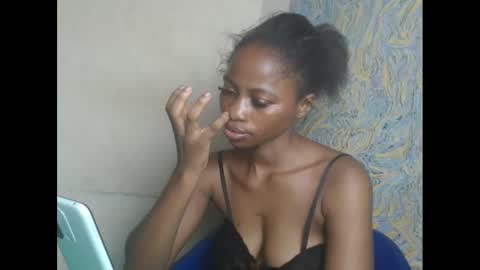 juicypiexx online show from February 19, 2025, 2:12 am