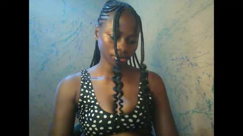 juicypiexx online show from October 23, 2025, 3:33 pm