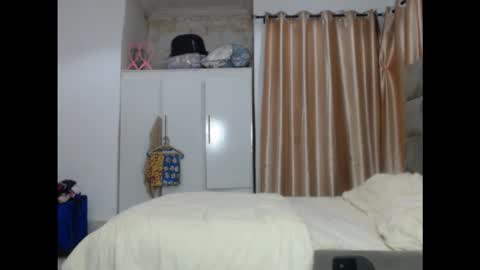 Snapshot of juicyxxxboobs chatting on February 17, 2026, 9:43 pm juicyxxxboobs online show from February 17, 2026, 9:43 pm