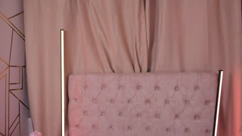 Julees online show from January 11, 2025, 11:35 pm