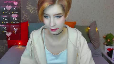 Snapshot of julescrown chatting on December 9, 2024, 1:07 am Jules online show from December 9, 2024, 1:07 am