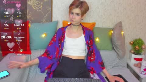 Snapshot of julescrown chatting on December 9, 2024, 4:12 am Jules online show from December 9, 2024, 4:12 am