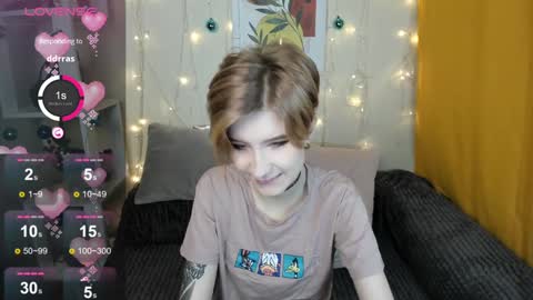 Snapshot of julescrown chatting on December 30, 2024, 1:15 am Jules online show from December 30, 2024, 1:15 am