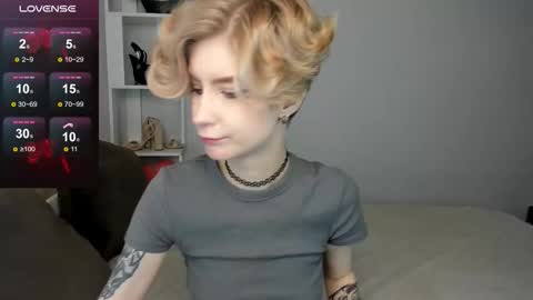 Snapshot of julescrown chatting on September 13, 2025, 12:54 am Jules online show from September 13, 2025, 12:54 am