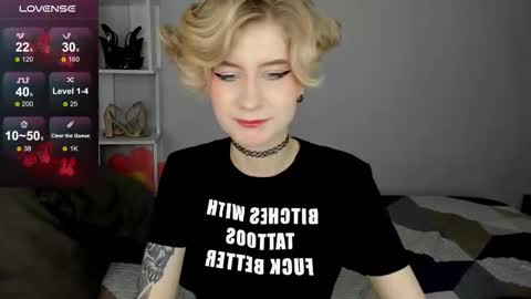 Snapshot of julescrown chatting on September 21, 2025, 12:45 am Jules online show from September 21, 2025, 12:45 am