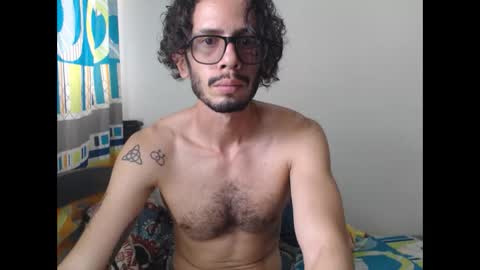 Julfigo online show from November 12, 2025, 7:13 pm