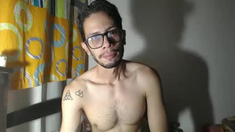 Julfigo online show from April 15, 2026, 11:28 am