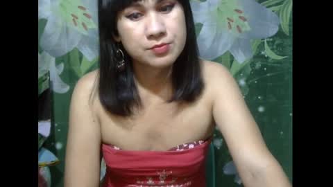 JULIA online show from April 7, 2026, 3:23 pm